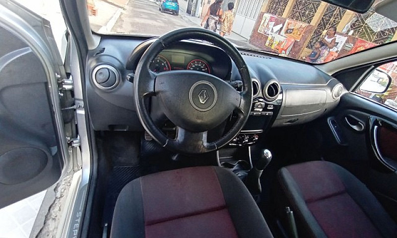 Renault Sandero Step...