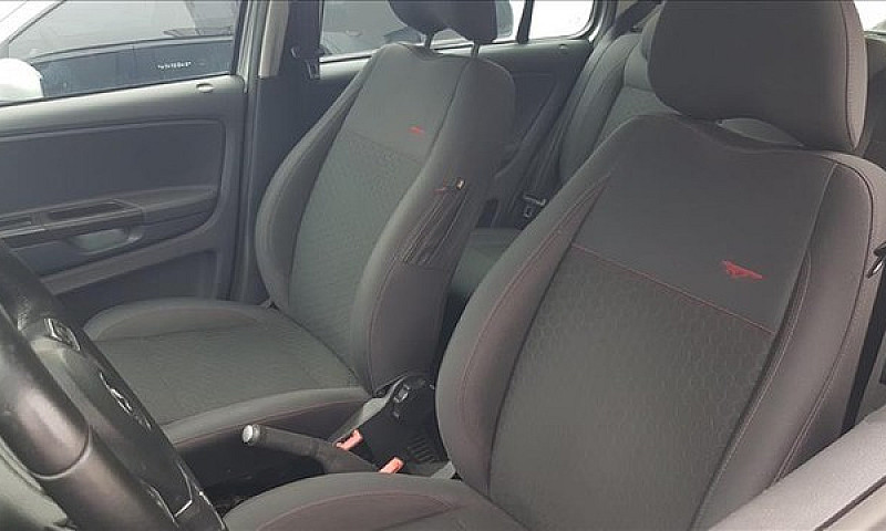 Volkswagen Crossfox ...