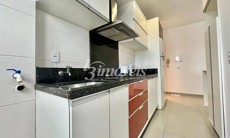 Apartamento Semimobi...