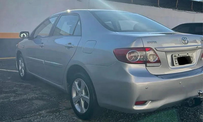 Toyota Corolla Xli 1...
