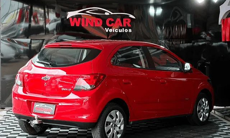 Chevrolet Onix Hatch...