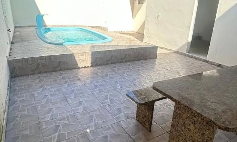 Casa De Tres Quartos...