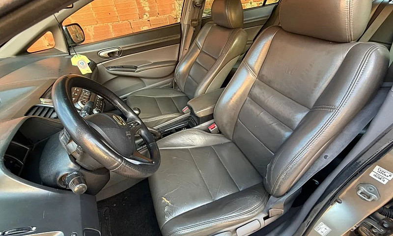 Honda Civic Sedan Lx...