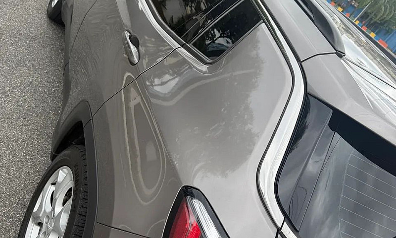 Jeep Compass Longitu...