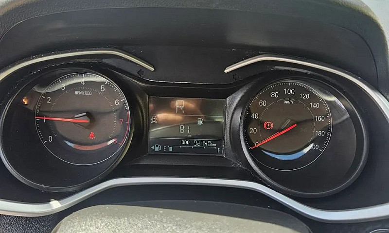 Chevrolet Onix Plus ...