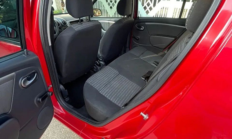 Renault Sandero Expr...