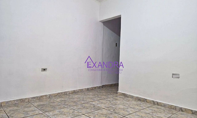 Casa Com 1 Dormitóri...