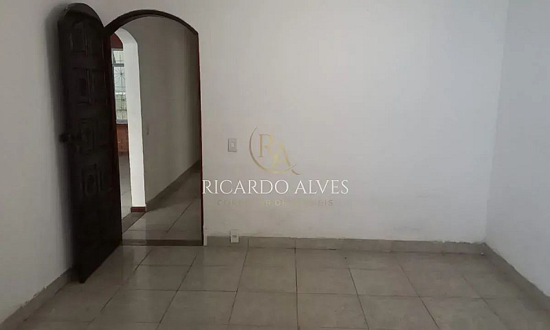 Casa Com 2 Quartos E...