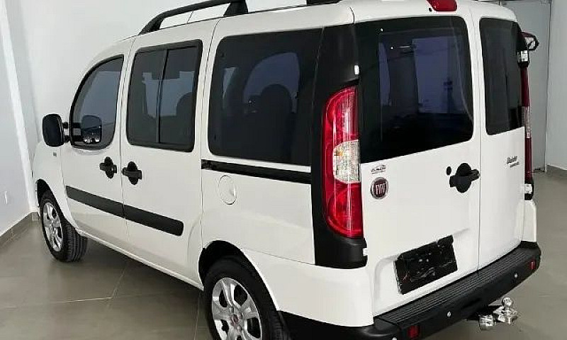 Fiat Doblo Essence 1...
