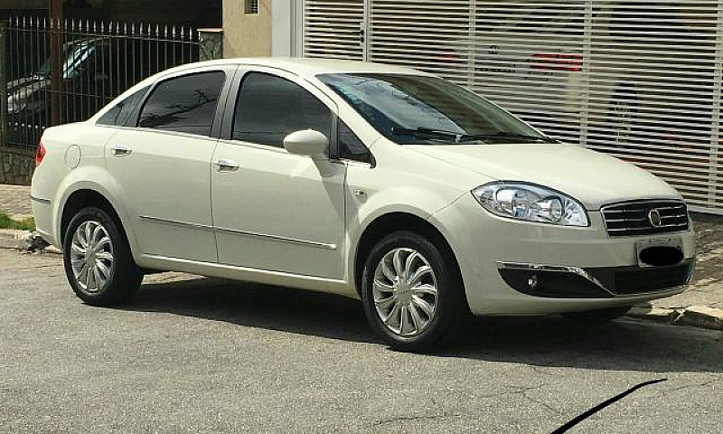 Fiat Linea 1.8 Essen...