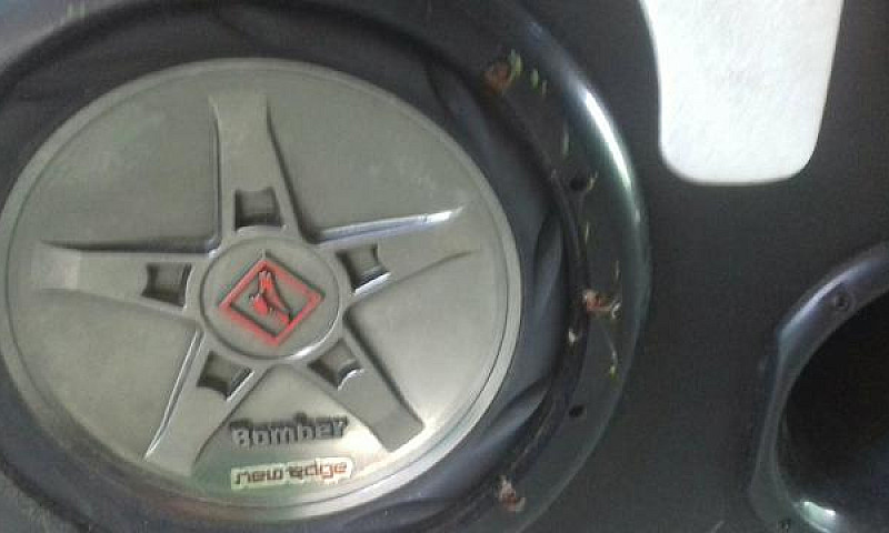 Caixa Trio Bomber Em...
