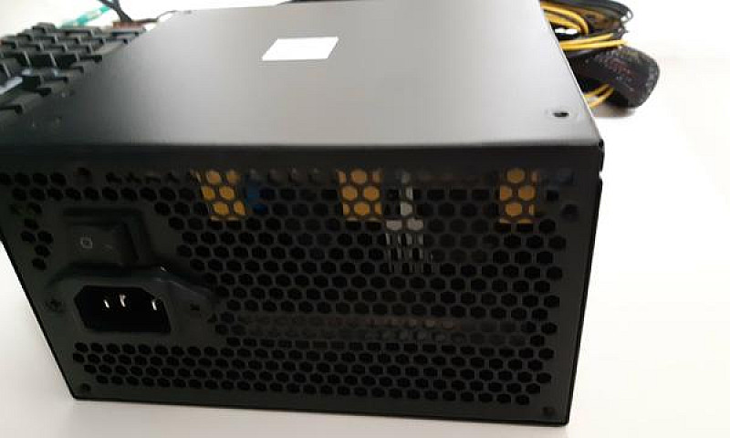 Fonte Gamer 800W Sev...