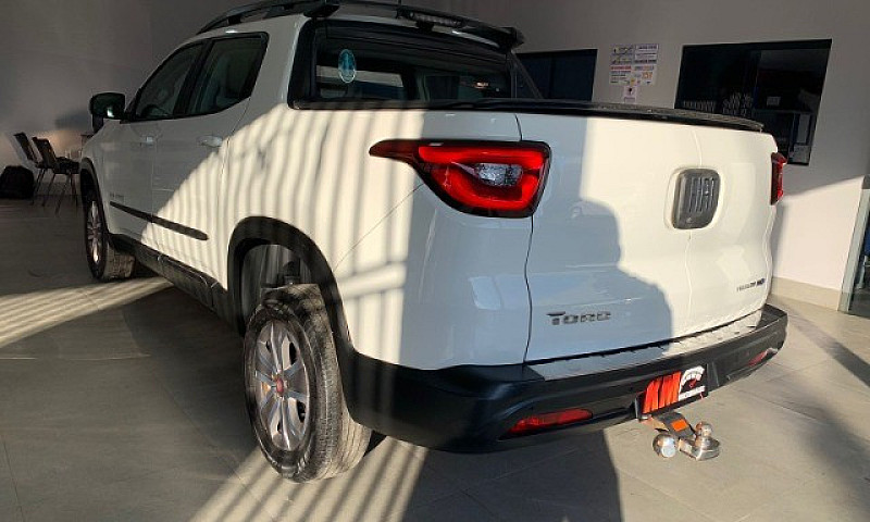 Fiat Toro 1.8 Aut. F...
