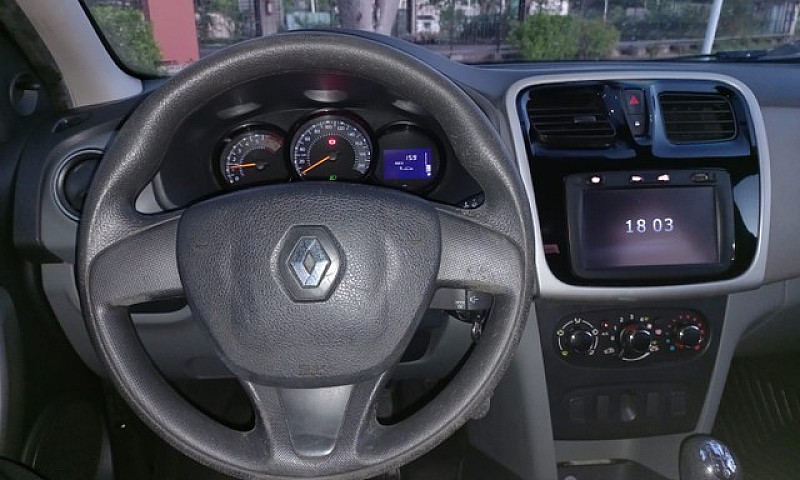 Renault Logan 1.6 ...