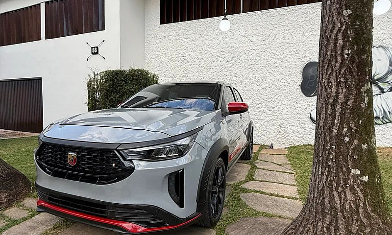 Fiat Pulse Abarth 1....