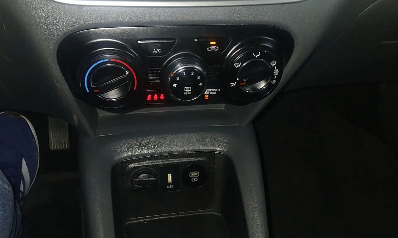 Hyundai Hb20S Limite...