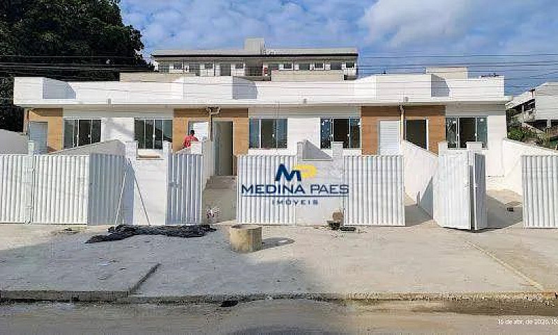 Casa Com 1 Dormitóri...