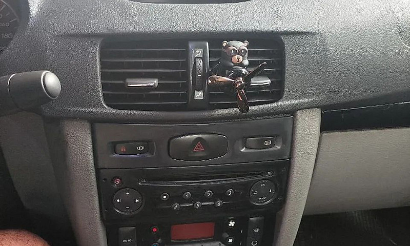 Renault Symbol Privi...