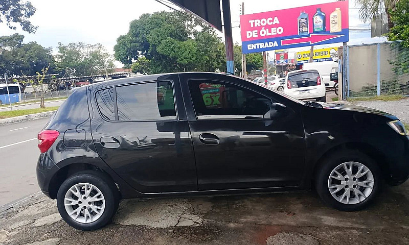 Renault Sandero Zen ...