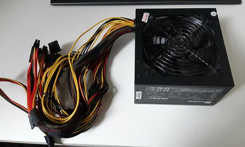 Fonte Gamer 800W Sev...