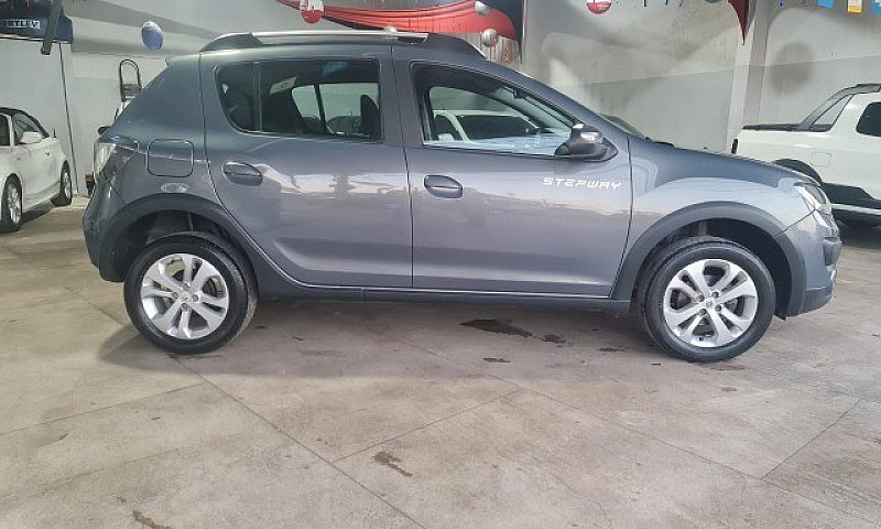 Renault Sandero Step...