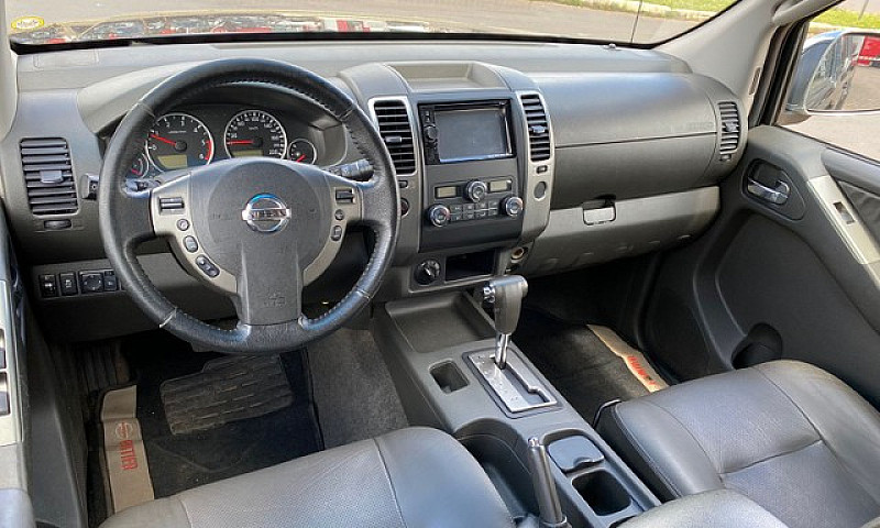 Nissan Frontier 2.5 ...