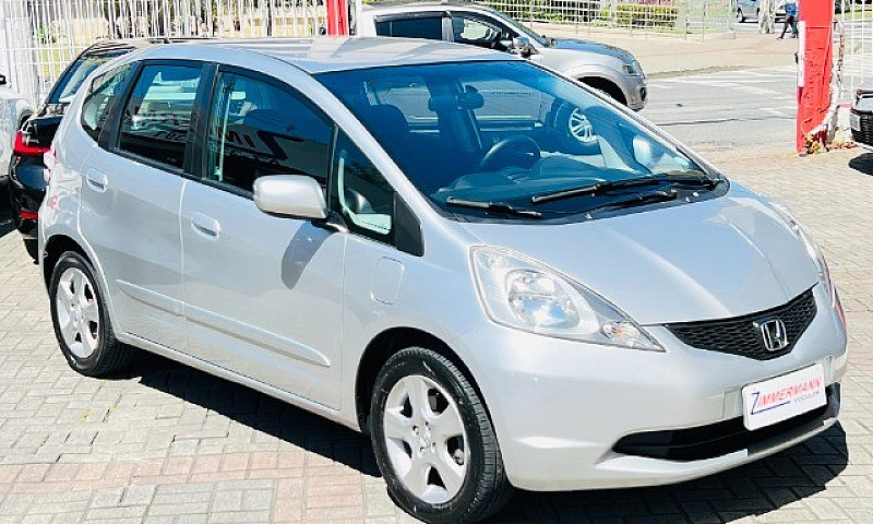 Honda Fit 2011 Lxl 1...