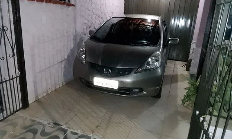 Honda Fit ...