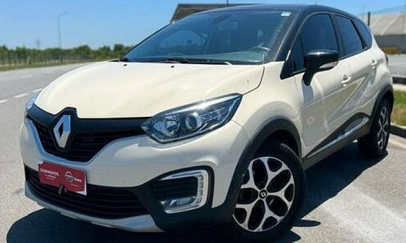 Captur Intense...