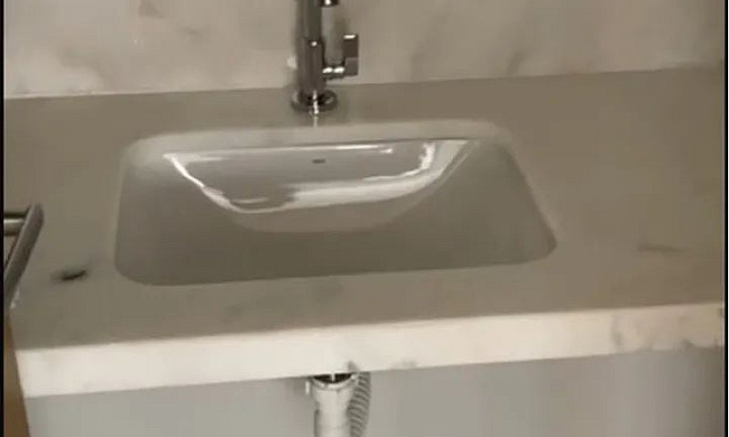 Apartamento E 2 Loja...