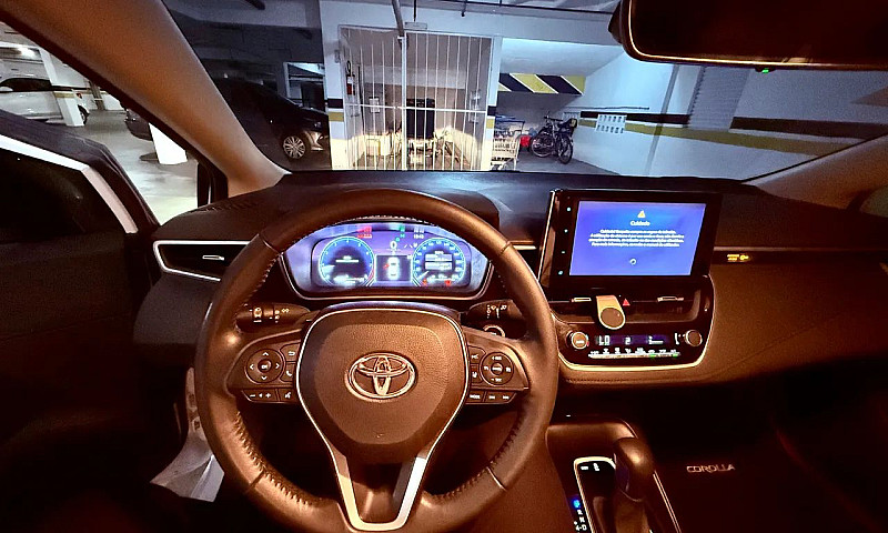 Toyota Corolla Xei 2...