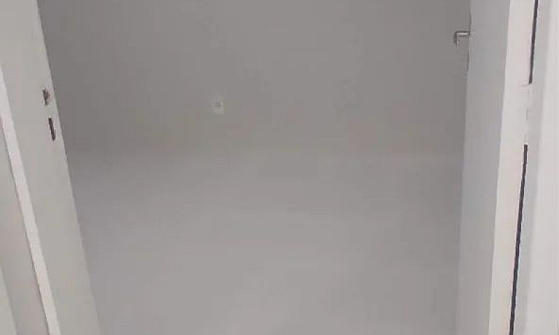 Alugo 2 Aptos. Resid...