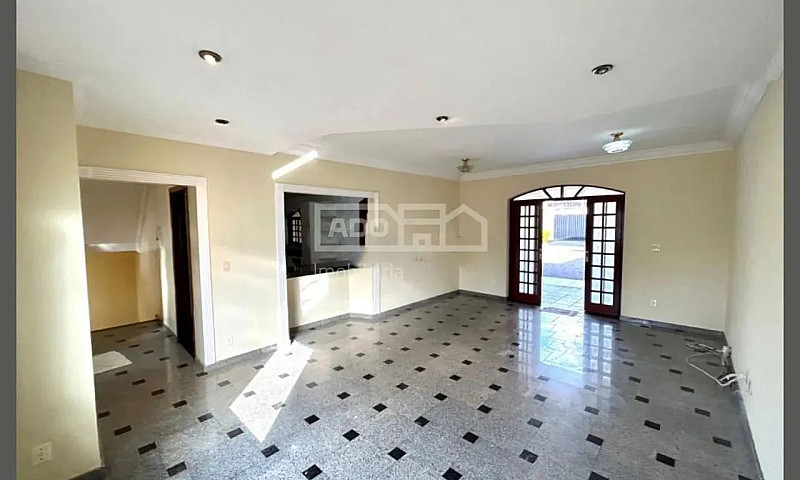 Casa - Jardim Chapad...