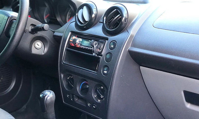 Ford Fiesta 1.0 8V F...