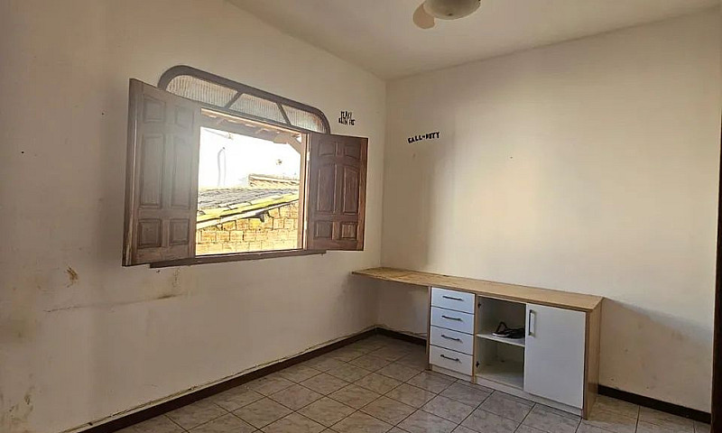 Casa Residencial Em ...