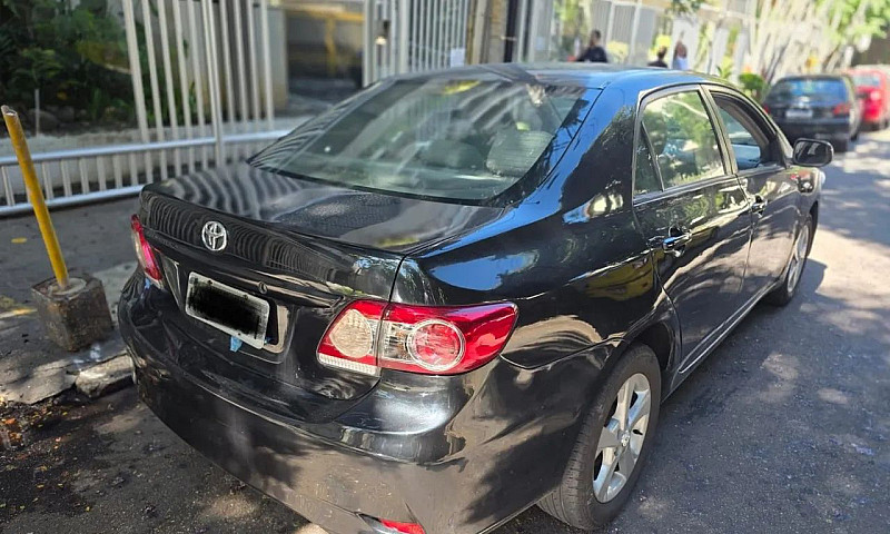 Toyota Corolla Gli 1...