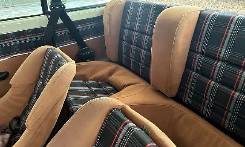 Volkswagen Karmann-G...
