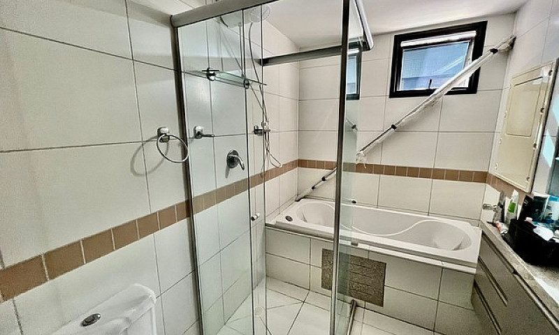 Apartamento Localiza...