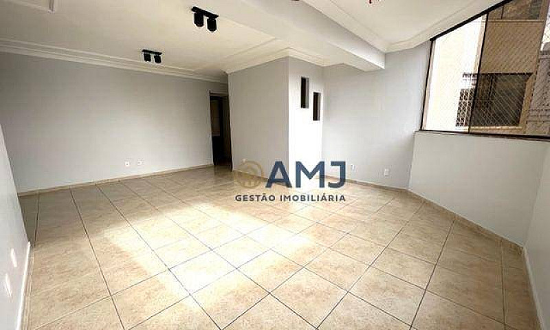 Apartamento De 03 Qu...