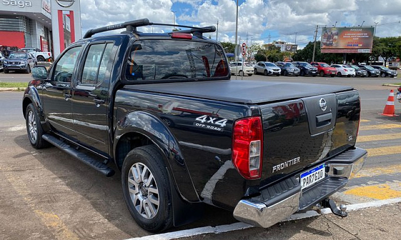Nissan Frontier 2.5 ...