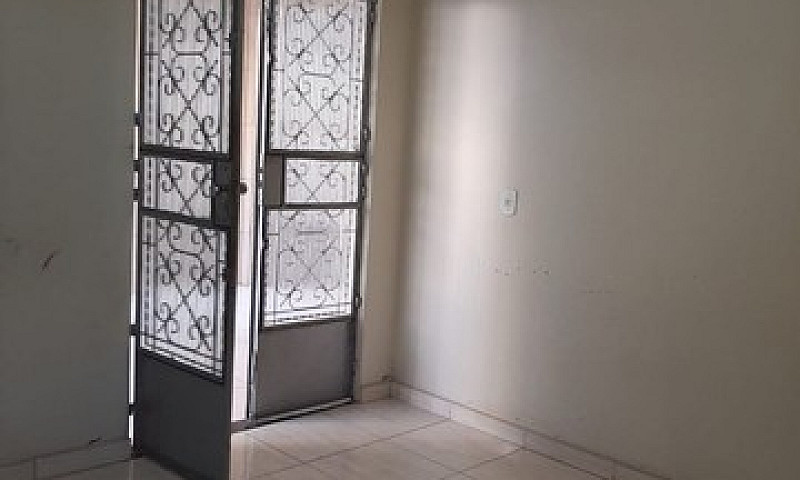 Vendo Casa Próximo A...