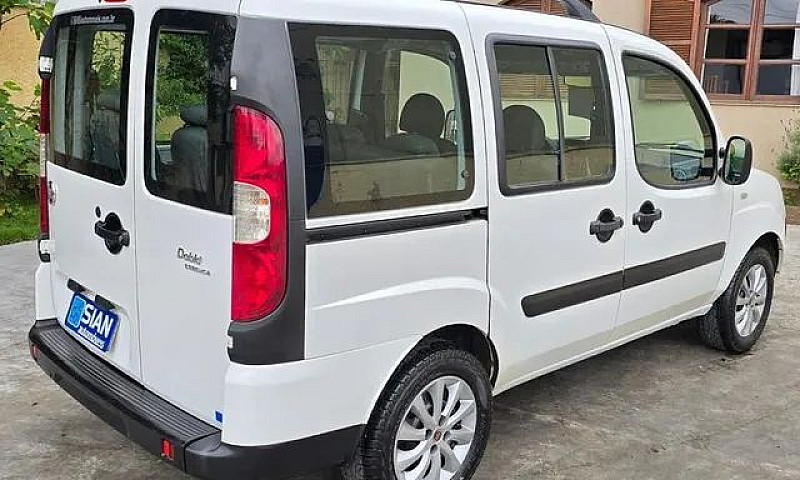 Fiat Doblo Essence 1...