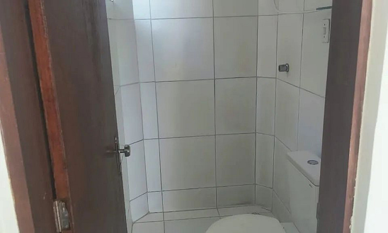 Aluga-Se Apartamento...