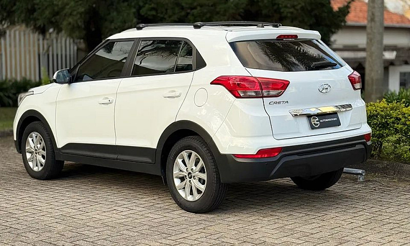  Creta Action 1.6 Au...