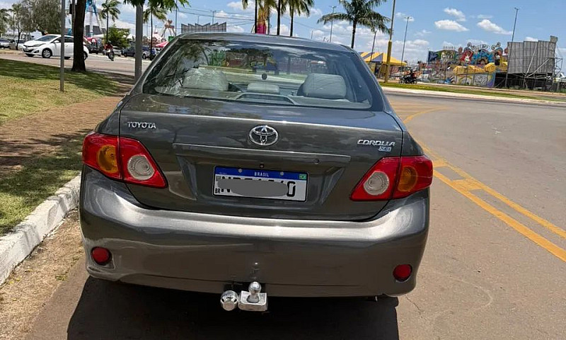 Toyota Corolla Xei 1...