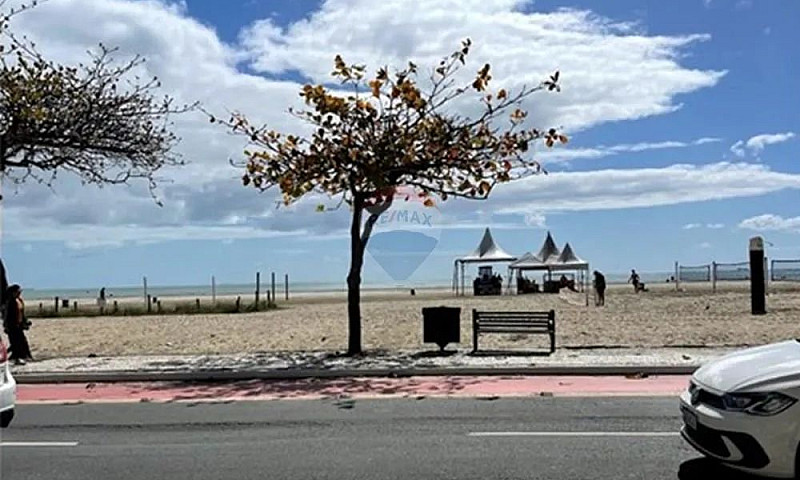 Apartamento Em Prédi...