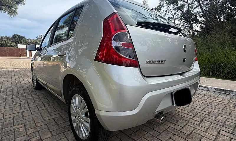 Renault Sandero Vibe...