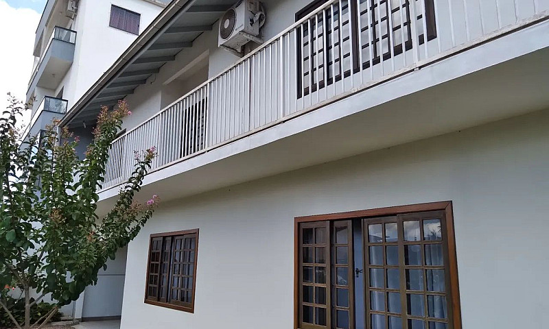 Casa Sobrado, Com 2 ...
