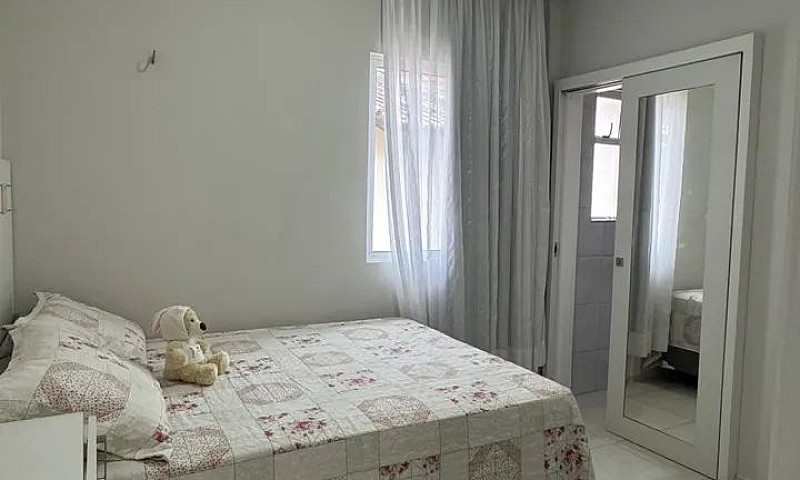 Casa Em Condomínio M...