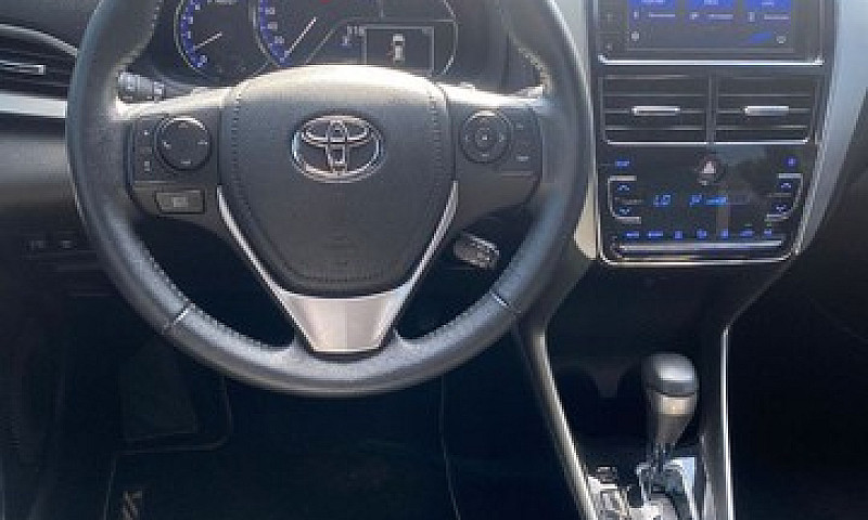 Toyota Yaris Xs 1.5 ...